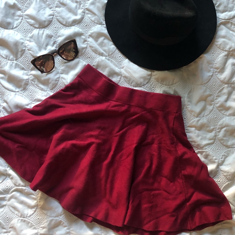 ⚡️FLASH SALE⚡️Maroon Skater Skirt